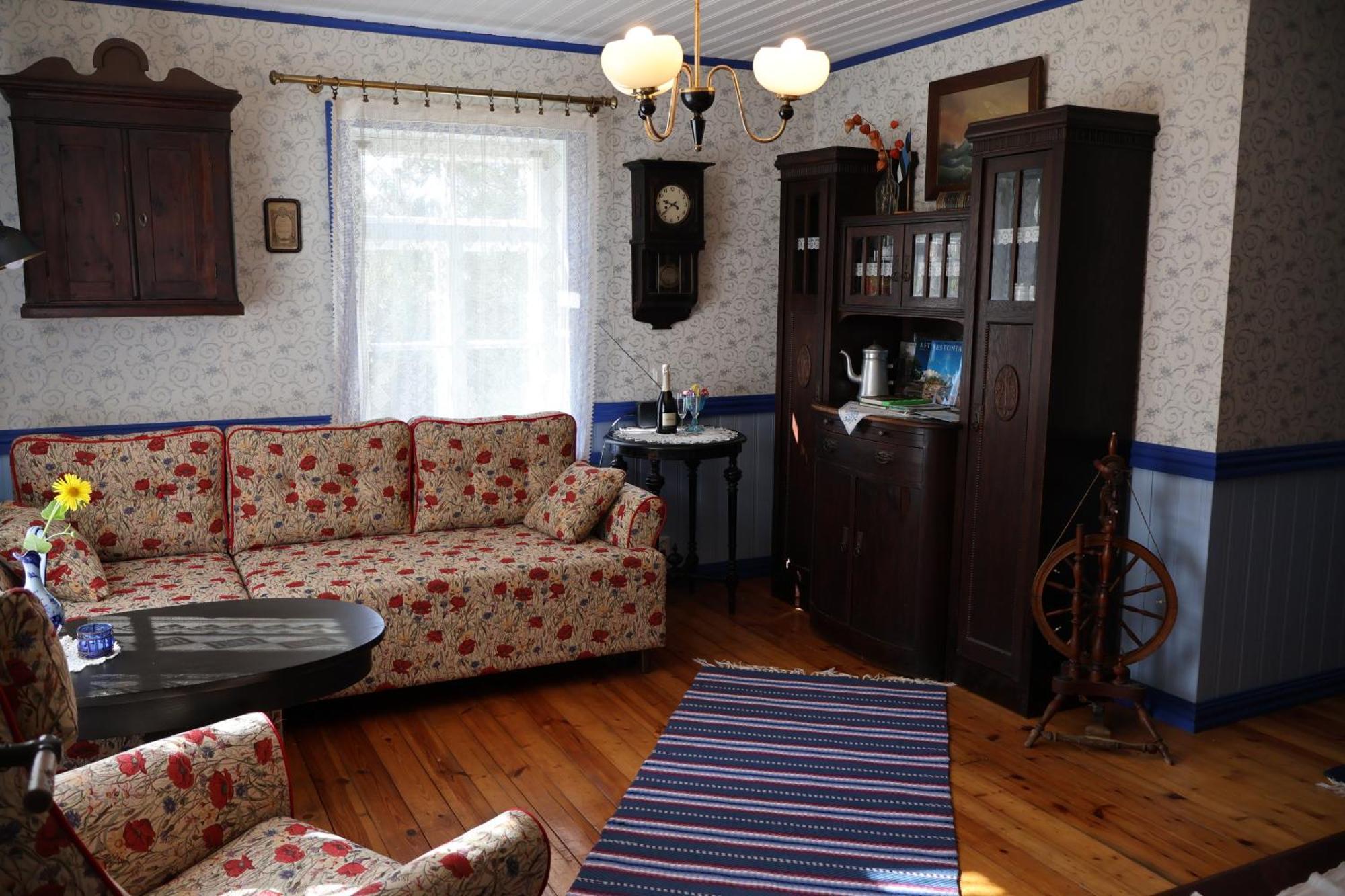 Leesi Kuelalistemaja Otel Dış mekan fotoğraf