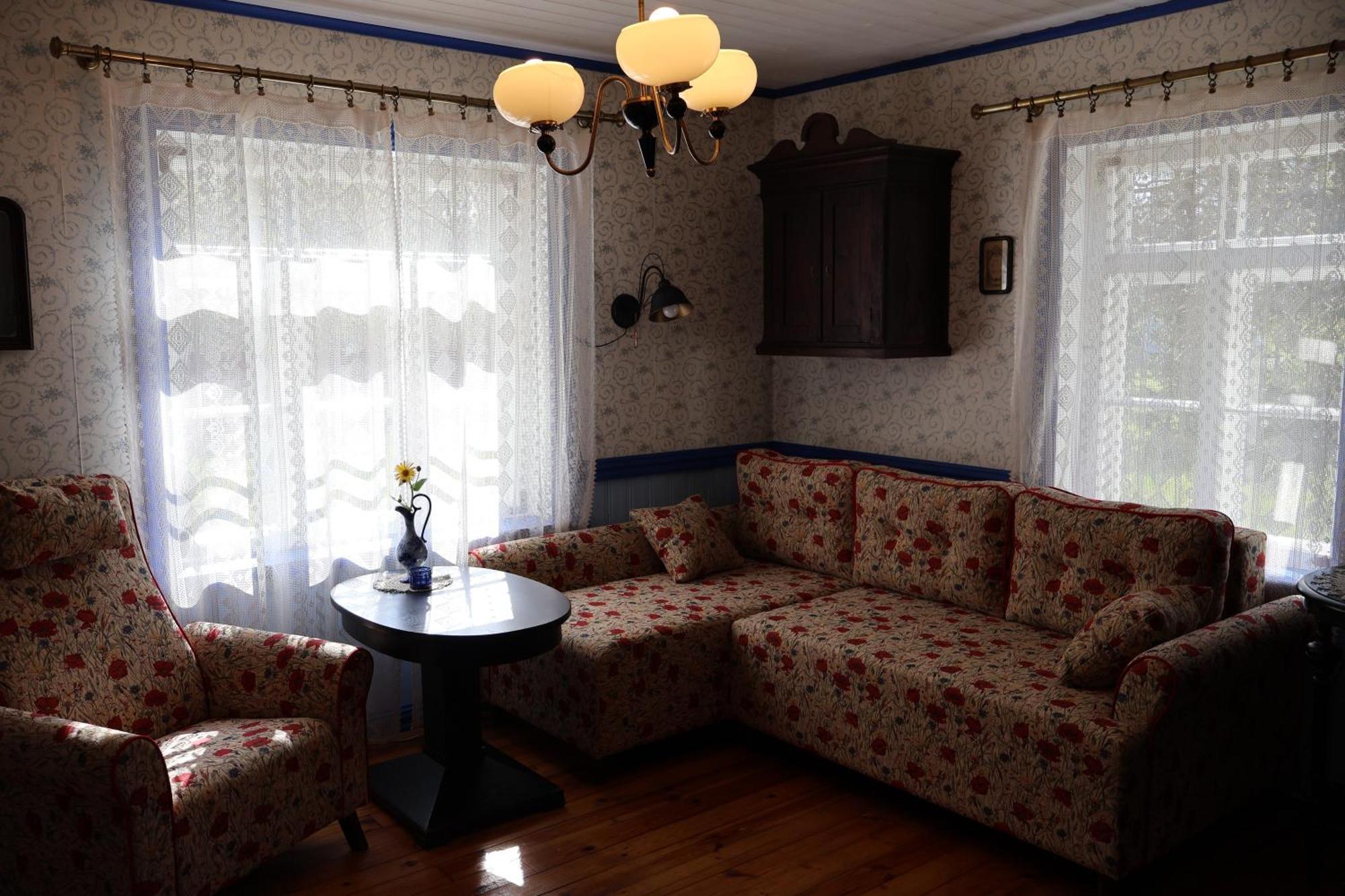 Leesi Kuelalistemaja Otel Dış mekan fotoğraf